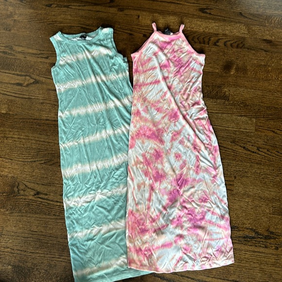 Ribbed midi dresses (2) - Picture 1 of 3